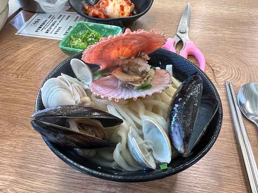 Songjeong Mulchong Kalguksu