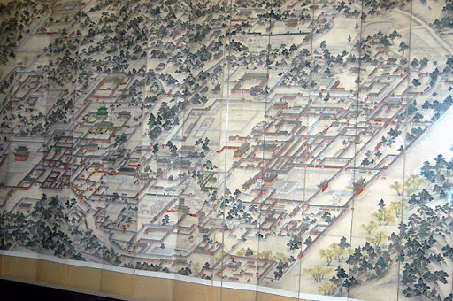 東亞大学校と旧釜山臨時首都政府庁舎