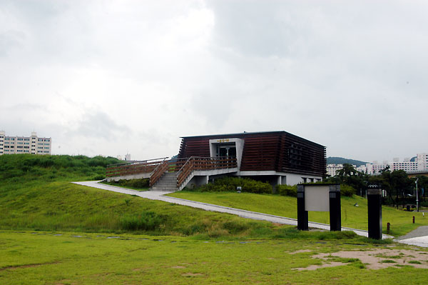 大成洞古墳博物館