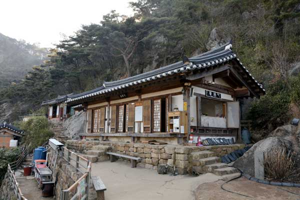 慶州南山 七仏庵