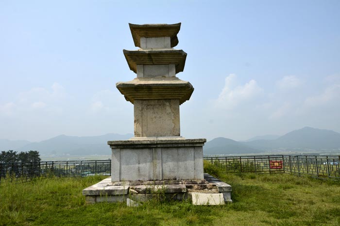 慶州 南山 昌林寺址 三重石塔