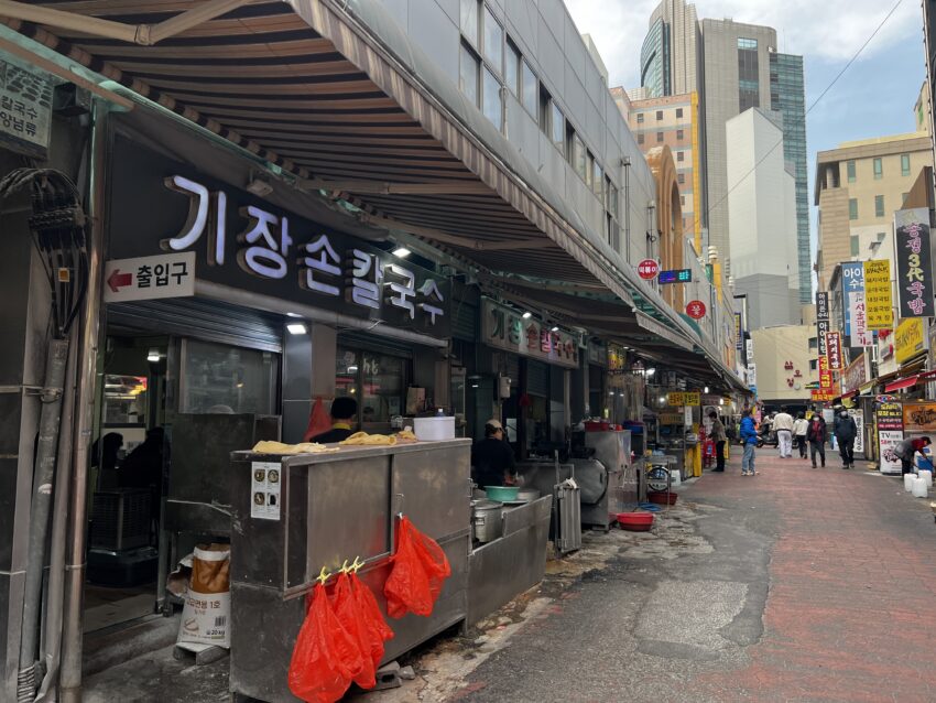 西面市場